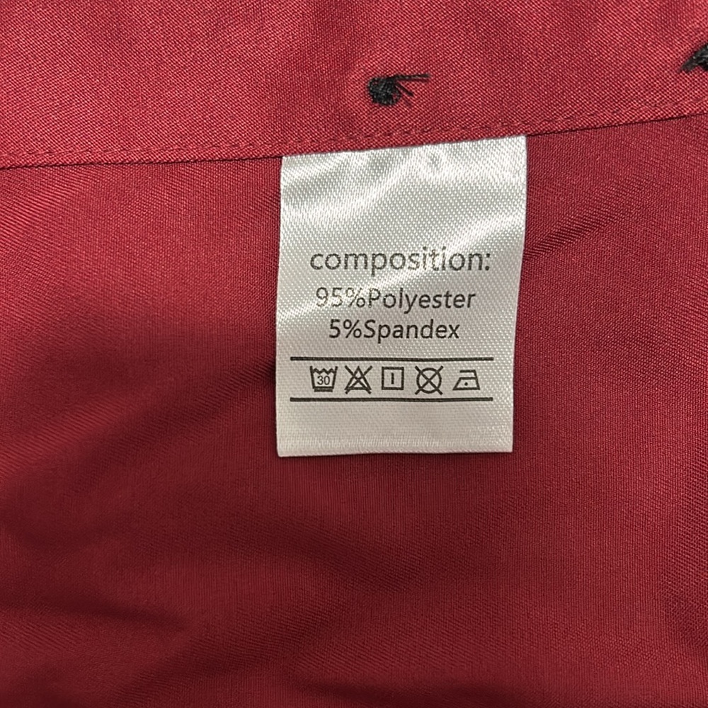 Never worn large red button down - Picture 3 of 4